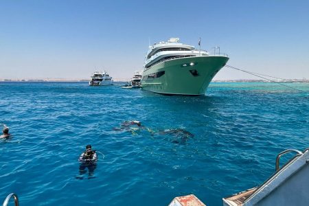 Hurghada: Scuba Diving Full Day Boat Trip for beginners With Lunch & Transfer – Code DLPISBL